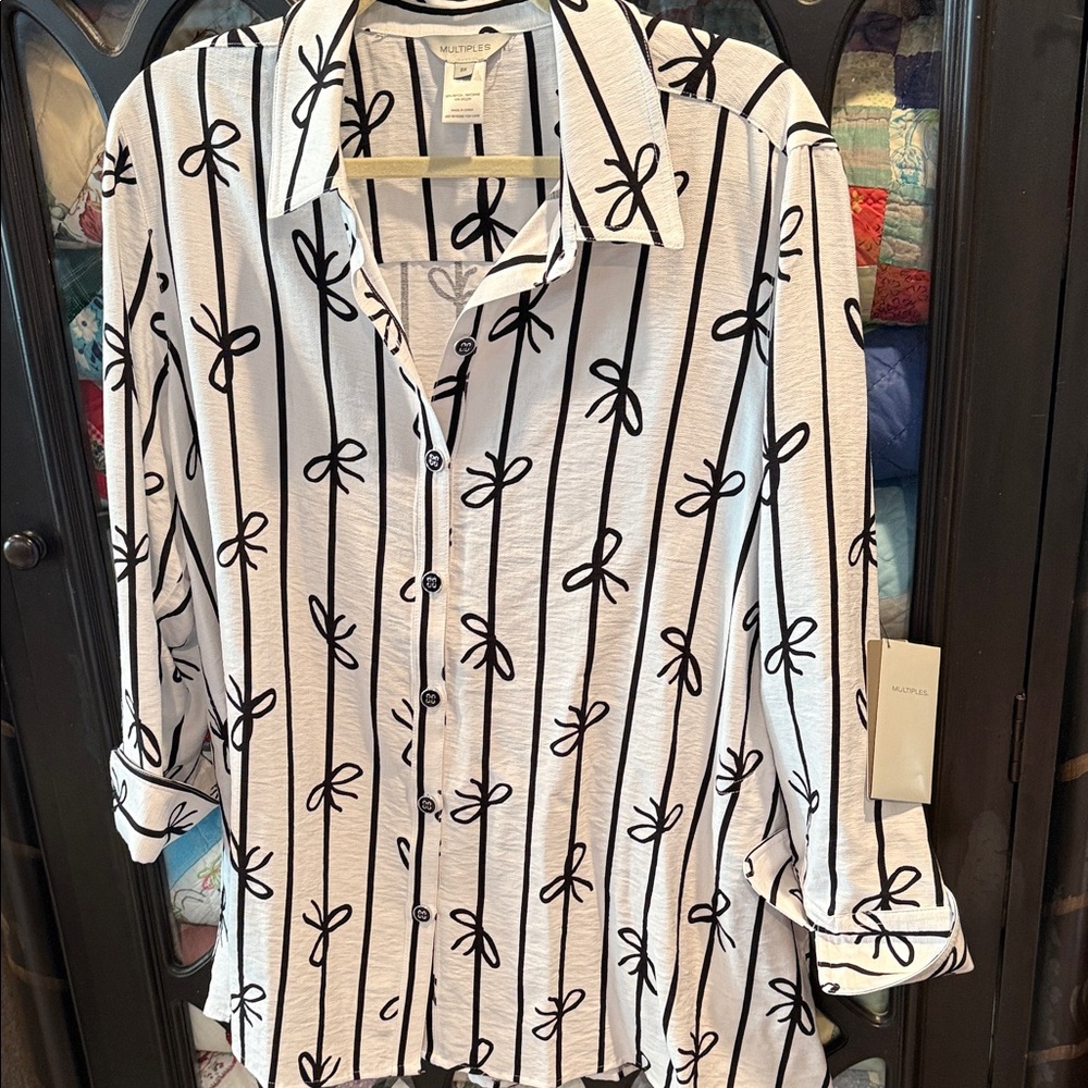 Multiples Black and White Striped Women's Blouse - Picture 9 of 11